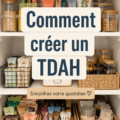 Un garde-manger bien organisé avec des étiquettes et des contenants pratiques pour une cuisine fonctionnelle.