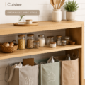Outils essentiels et accessoires de cuisine sur un plan de travail moderne.